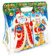 800 - 1000г. новогодняя упаковка Подарок от Деда Мороза и Снегурочки (игра на упаковке)
